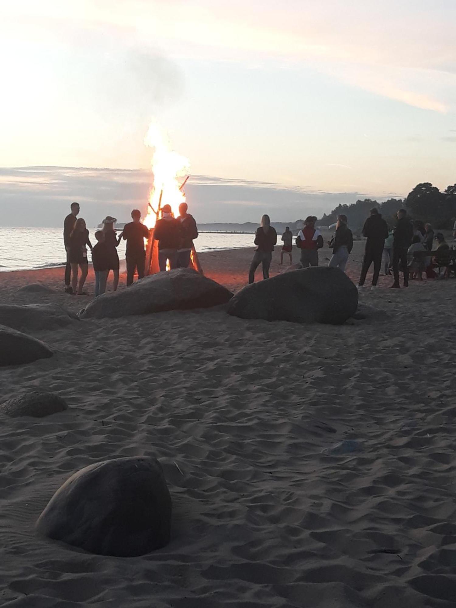 Hotel Viesu Nams Juras Bura Tūja Esterno foto
